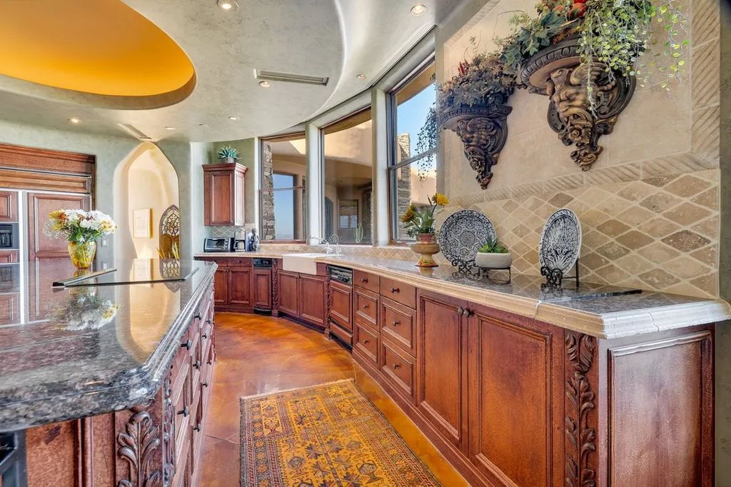 culptural Elegance Arizona Estate Designed by Ken Hutchinson Listed at 17 Million 28