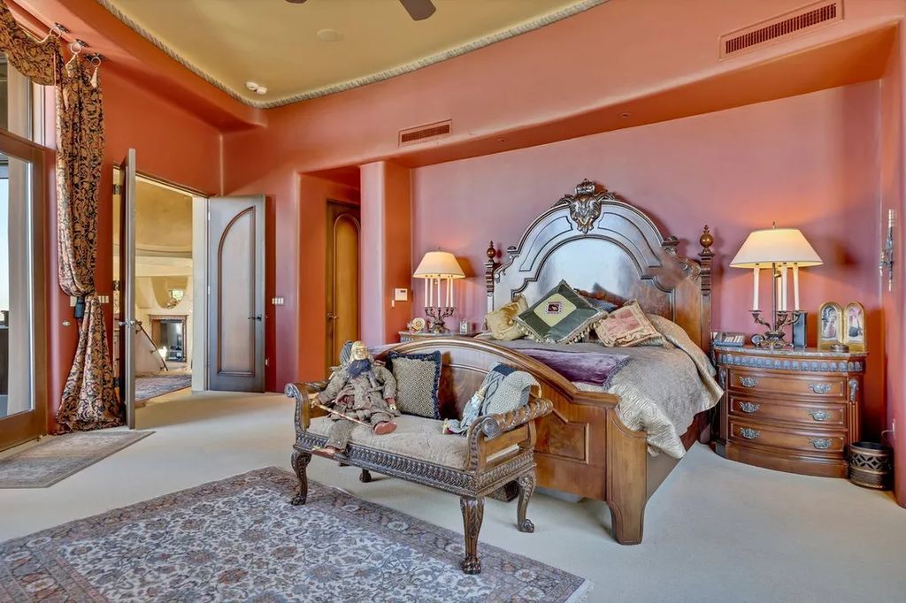 culptural Elegance Arizona Estate Designed by Ken Hutchinson Listed at 17 Million 41