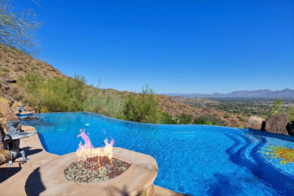 culptural Elegance Arizona Estate Designed by Ken Hutchinson Listed at 17 Million 47
