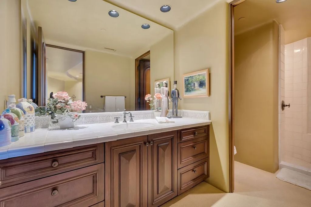 culptural Elegance Arizona Estate Designed by Ken Hutchinson Listed at 17 Million 57