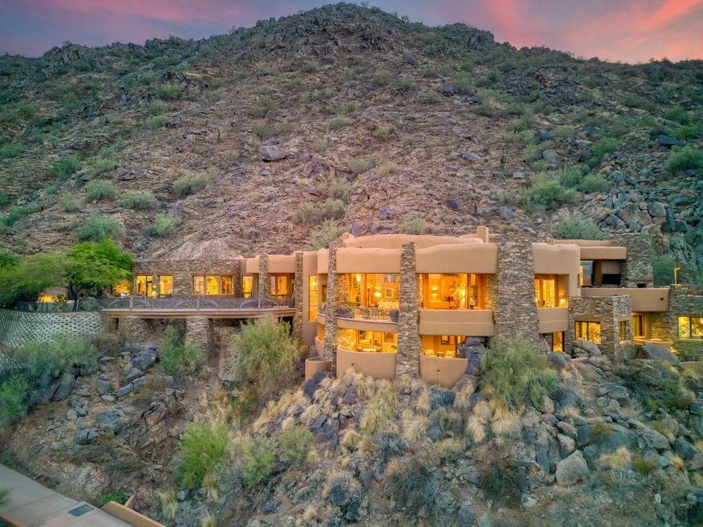 culptural Elegance Arizona Estate Designed by Ken Hutchinson Listed at 17 Million 79
