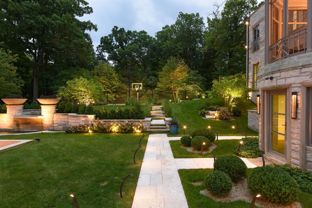 A Timeless Masterpiece William Pereira Designed Stone Mansion in Illinois for 12 Million 40