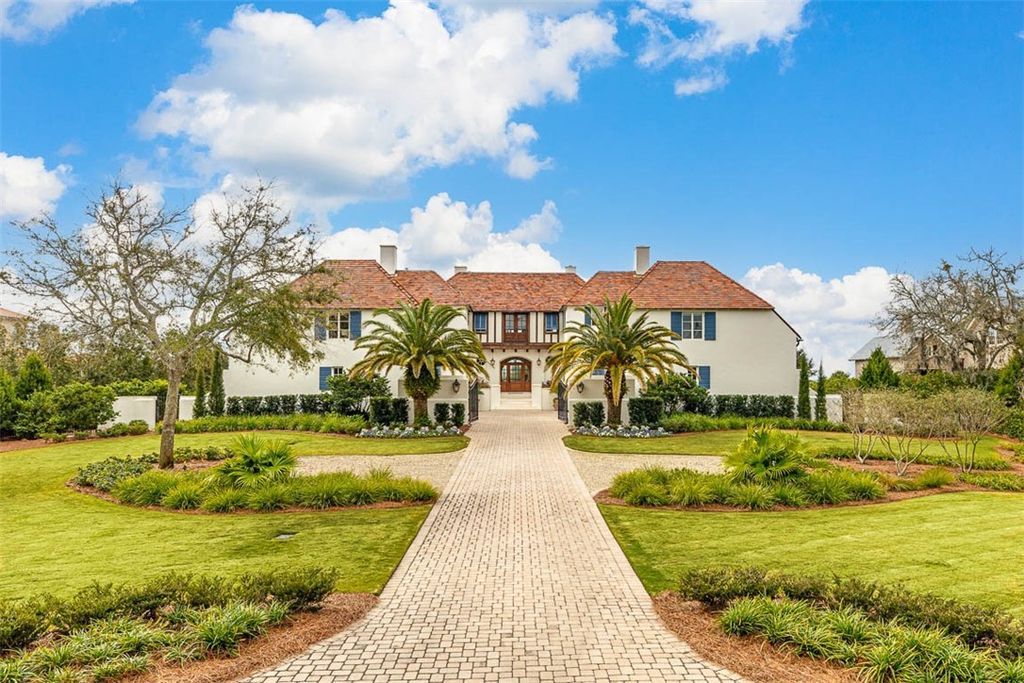 Exclusive Gated Retreat Luxurious Coastal Estate in The Lodge Sea Island for 12.725 Million 2