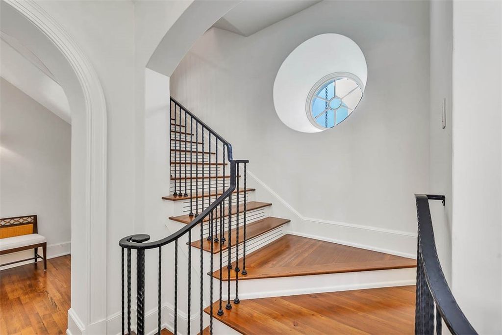 Exclusive Gated Retreat Luxurious Coastal Estate in The Lodge Sea Island for 12.725 Million 26