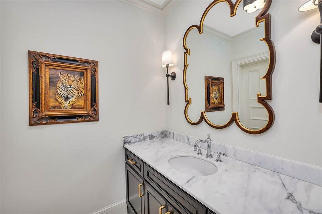 Exclusive Gated Retreat Luxurious Coastal Estate in The Lodge Sea Island for 12.725 Million 31