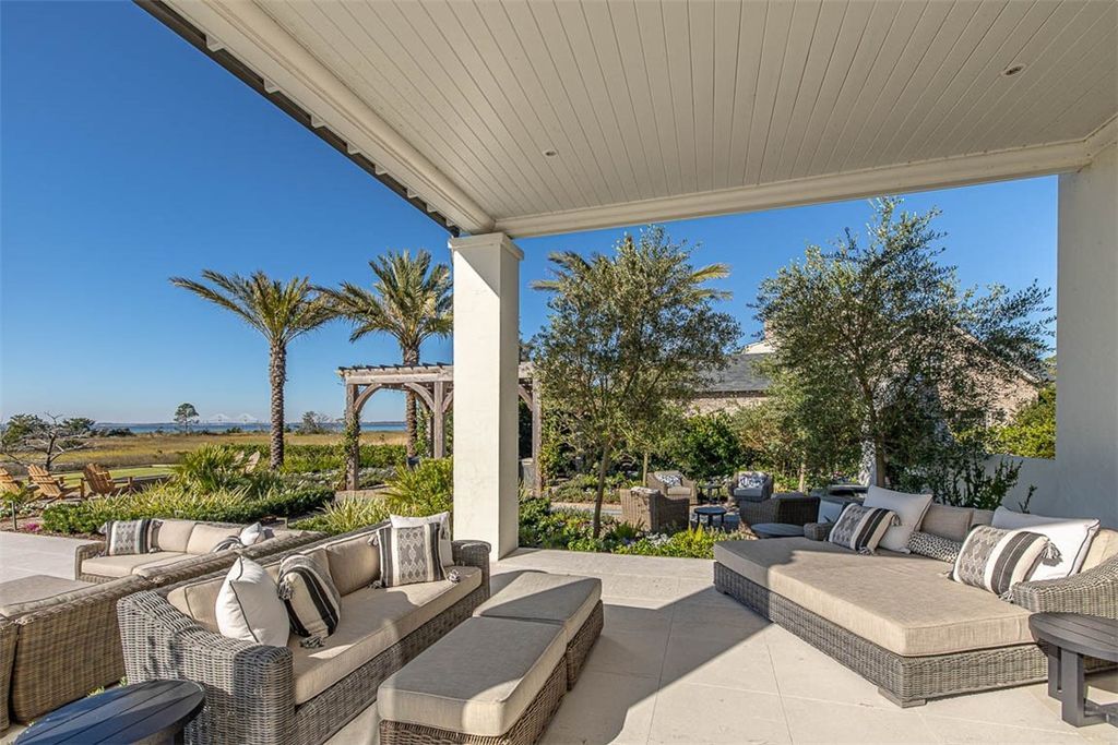 Exclusive Gated Retreat Luxurious Coastal Estate in The Lodge Sea Island for 12.725 Million 58