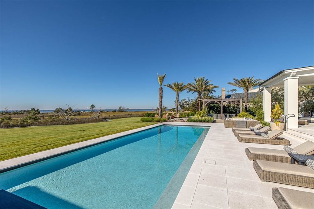 Exclusive Gated Retreat Luxurious Coastal Estate in The Lodge Sea Island for 12.725 Million 61