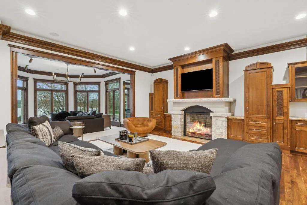 1492 Hunter Dr Is a Breathtaking 5.5M Resort Style Estate Offering Lavish Privacy in Wayzata 4