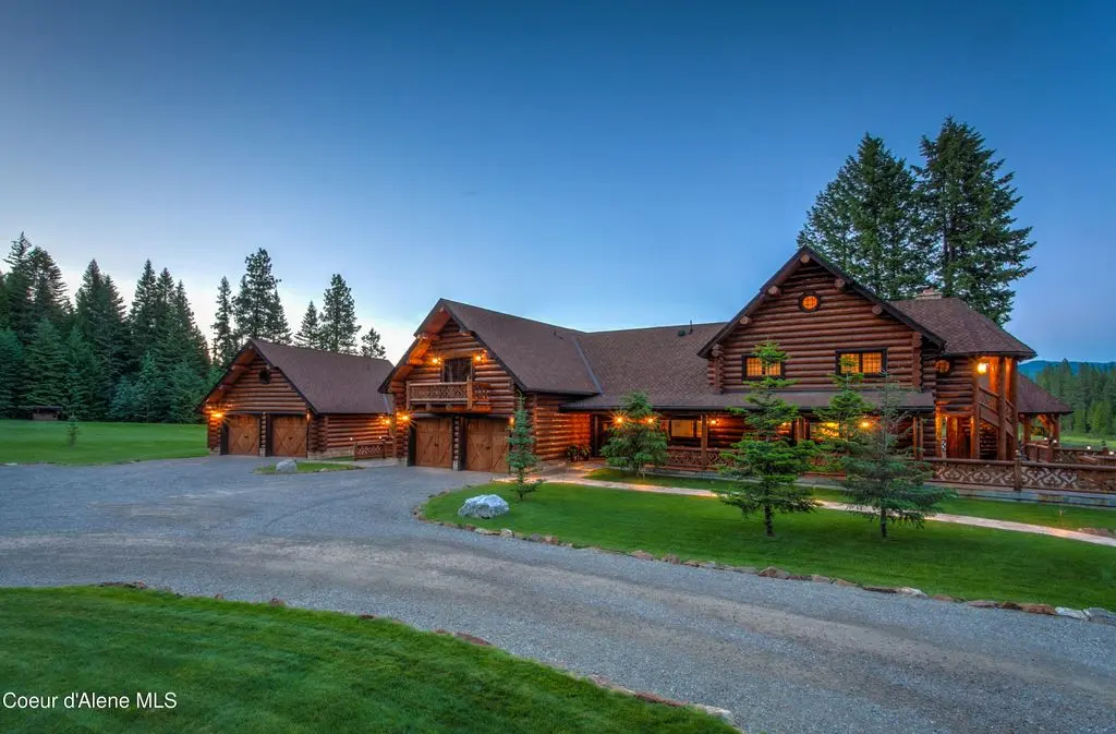 152 Locke Cutoff Rd Offers Ultimate Privacy and Bespoke Design for 14 Million 3