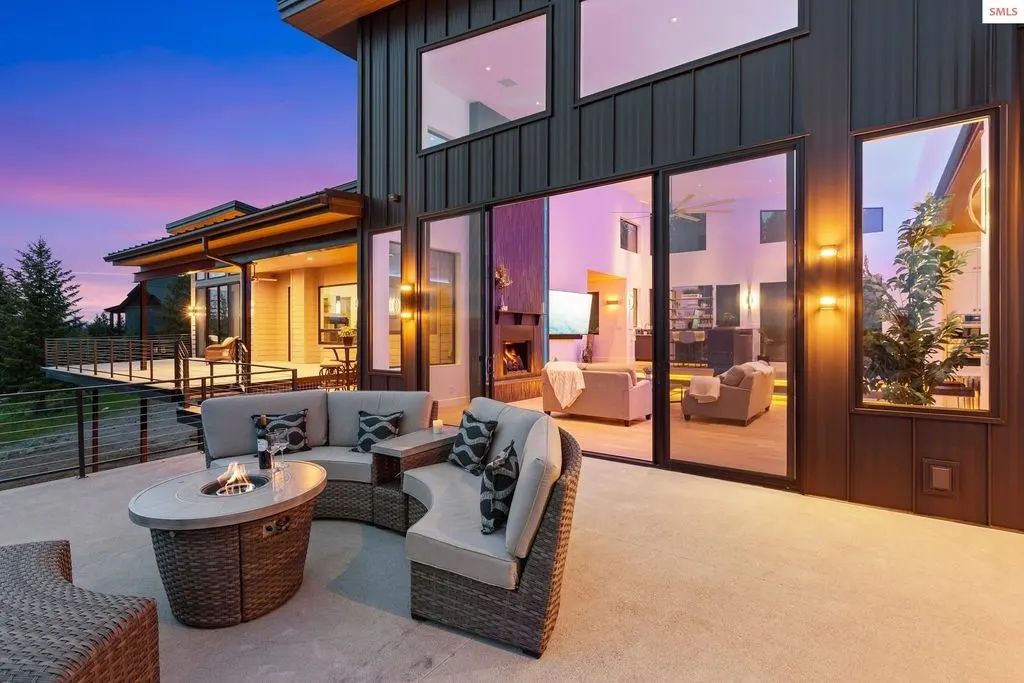 2766 S Helen Dr An Exquisite Masterpiece Overlooking Lake Coeur dAlene – Priced at 7 10