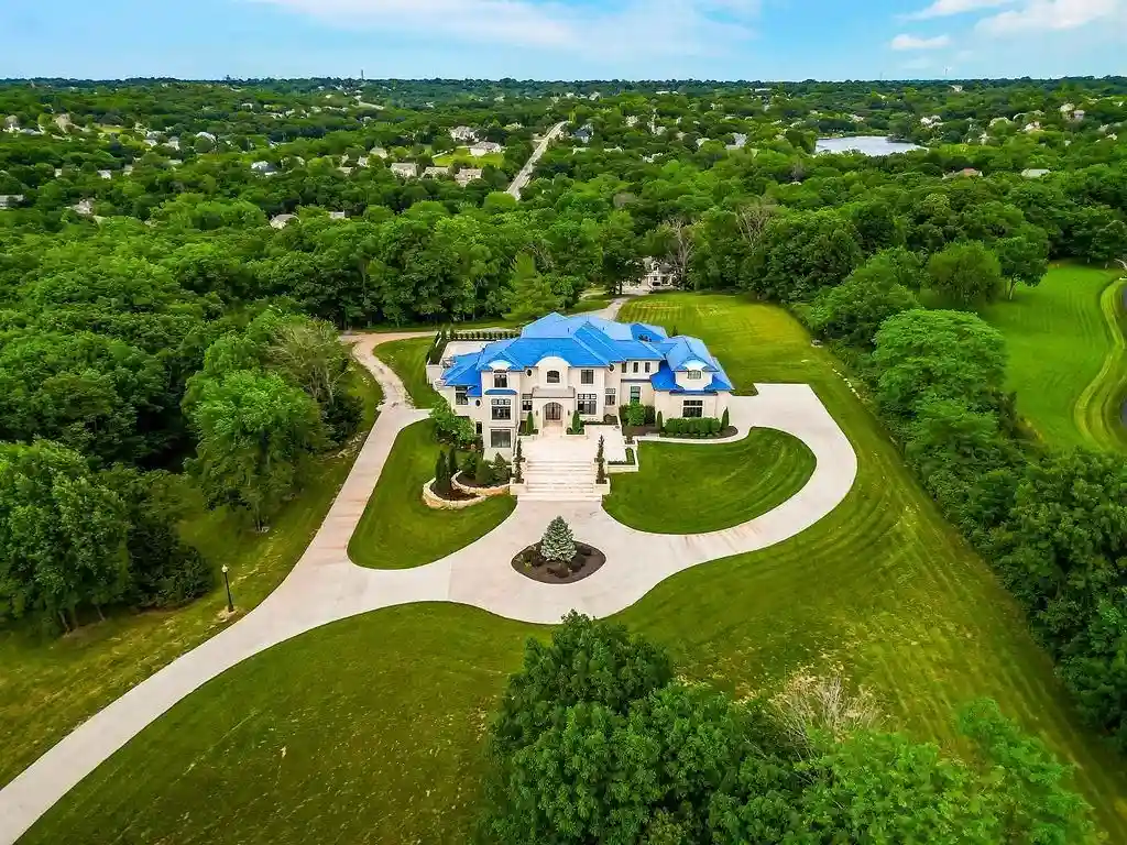 5450 Lackman Rd A 4939000 Luxurious Masterpiece of Indoor Outdoor Living in Kansas 4