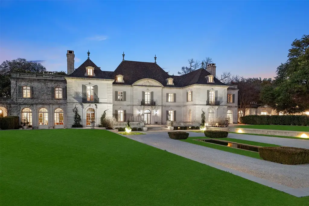 Discover the legendary Crespi Estate at 5619 Walnut Hill Ln, an ultra-luxury Dallas home for sale in Preston Hollow.