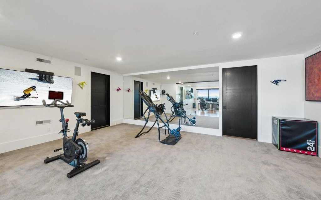 Architectural Gem at 5794 Dakota Trl Offers Panoramic Views and Modern Luxury for 8.9 Million 10