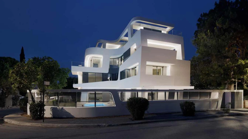 House Symbiosis by Direction Architects Balances Privacy and Togetherness in Athens