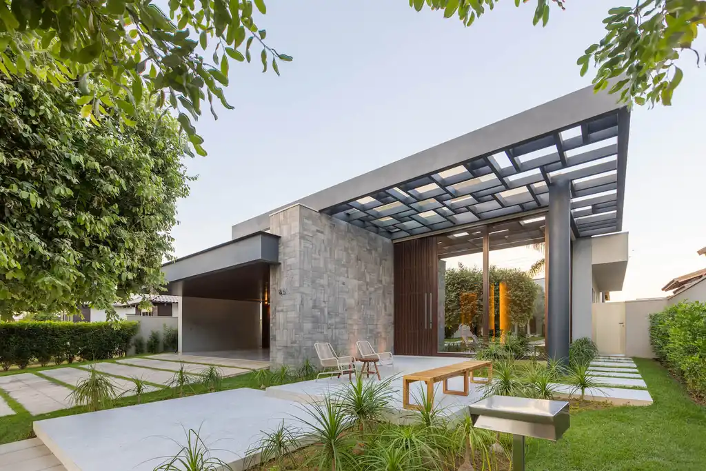 Pendulum House by Truvian Arquitetura, A Fusion of Functionality, Elegance, and Nature 
