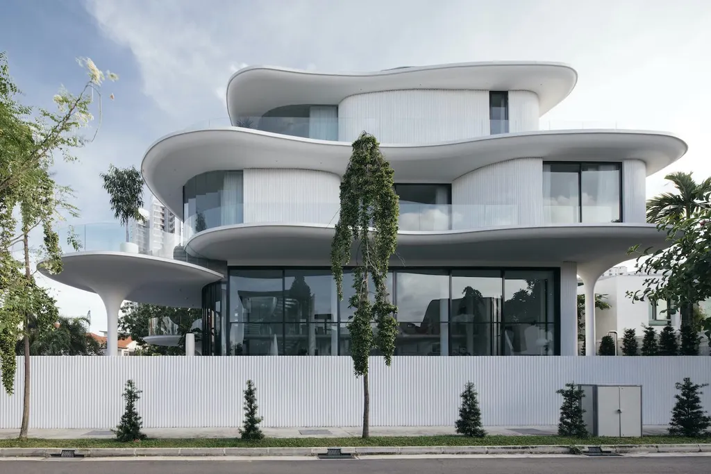 Stiletto House by EHKA Studio A Masterpiece of Fluidity and Architectural Elegance 3