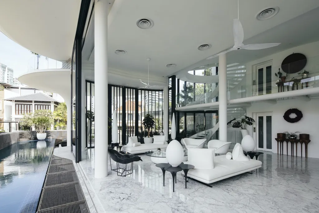 Stiletto House by EHKA Studio, A Masterpiece of Fluidity and Architectural Elegance