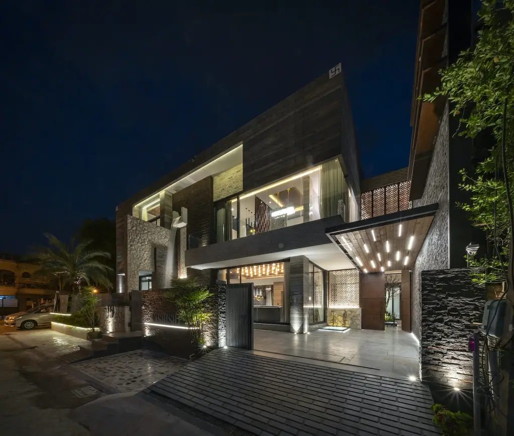 The Waterfall House by Space Race Architects, A Serene Urban Retreat in Jalandhar