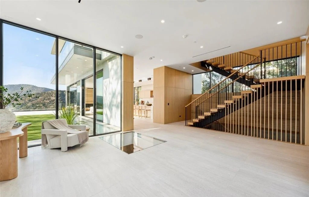 1149 Linda Flora Dr A Stunning Blend of Modern European Craftsmanship and Nature in Bel Air for 16995000 5