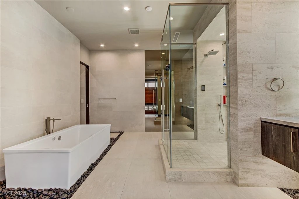 1550 Dragon Crest Ave Offers Elevated Desert Luxury and Strip Views for 17 Million 8