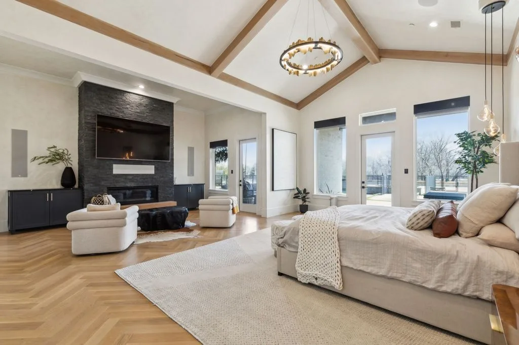 2005 Honey Ln Experience Sophisticated Living in Texas with Exclusive Amenities for 6.5 Million 6