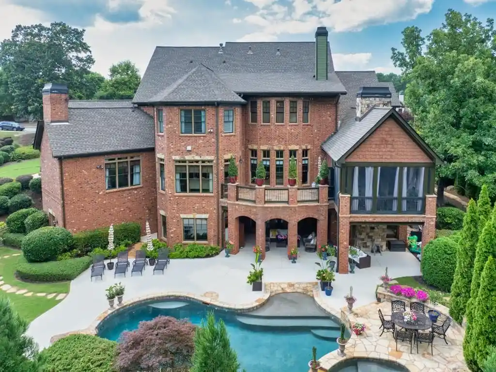 2740 Drayton Hall Dr Presents a Stunning 2 Million Estate in Bufords Gated Luxury 13