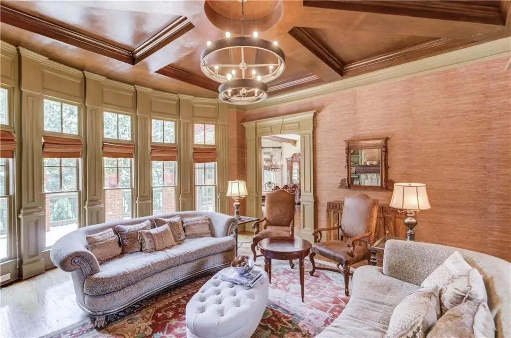 2740 Drayton Hall Dr Presents a Stunning 2 Million Estate in Bufords Gated Luxury 7
