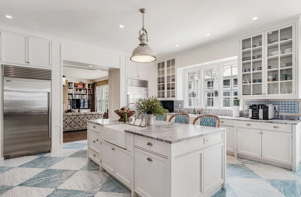 2910 Covington Lake Dr Unveils a Stunning European Countryside Oasis with Modern Sophistication for 3299900 6
