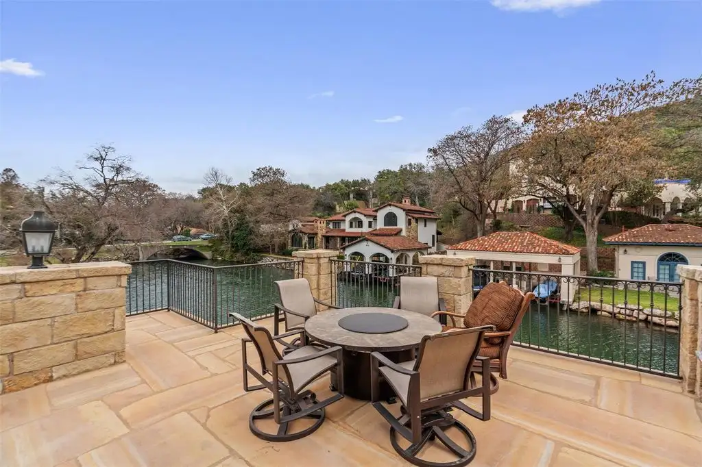 4407 Island Cv Texas Luxury Waterfront Retreat with Unmatched Water Views and Boating Adventures for 9.75 Million 10 result