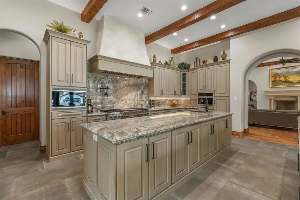 4407 Island Cv Texas Luxury Waterfront Retreat with Unmatched Water Views and Boating Adventures for 9.75 Million 5 result