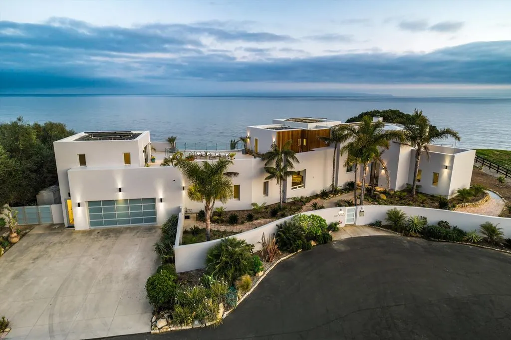 5293 Shoreline Dr Stunning 12.5M Oceanfront Estate With 11± Acres and Private Beach Access 2