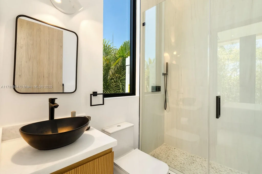 701 86th St Stunning 9.9 Million Modern Waterfront Home for Sale in Miami Beach 11