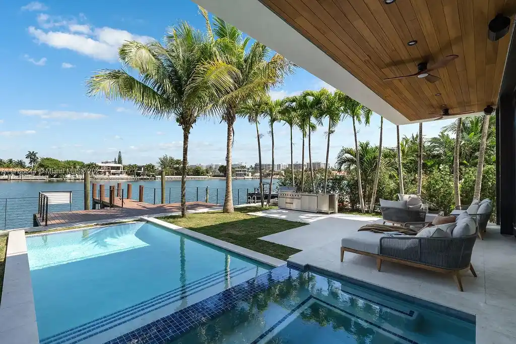 701 86th St Stunning 9.9 Million Modern Waterfront Home for Sale in Miami Beach 5