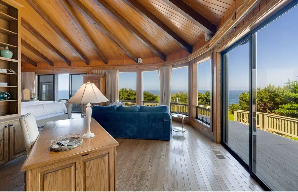 88515 Pacific Surf Ln Offers a Breathtaking 73 Acre Oceanfront Sanctuary for 8.9 Million 12