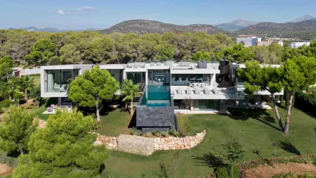 BDP-18011 House by Palomino Arquitectos, A Harmonious Blend of Balearic Nature and Modern Architecture​