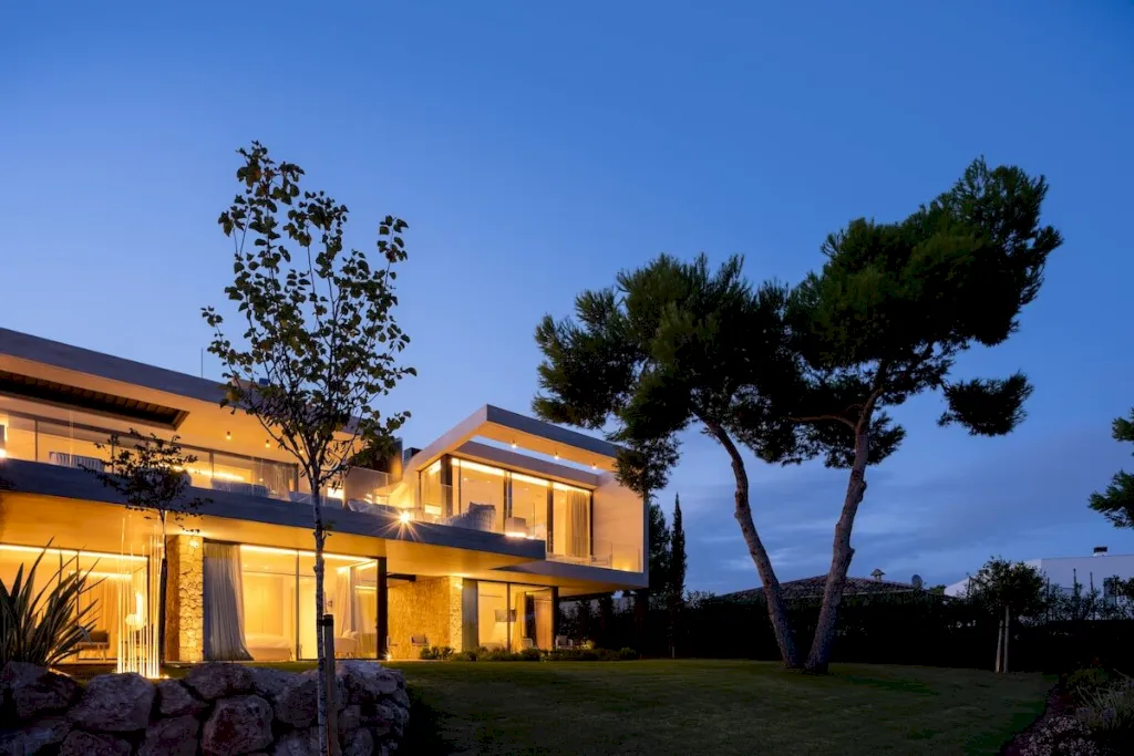 BDP-18011 House by Palomino Arquitectos, A Harmonious Blend of Balearic Nature and Modern Architecture​