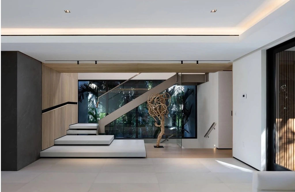Casa Rivo Alto by Praxis Architecture A Tropical Elevated Home on Biscayne Bay 2