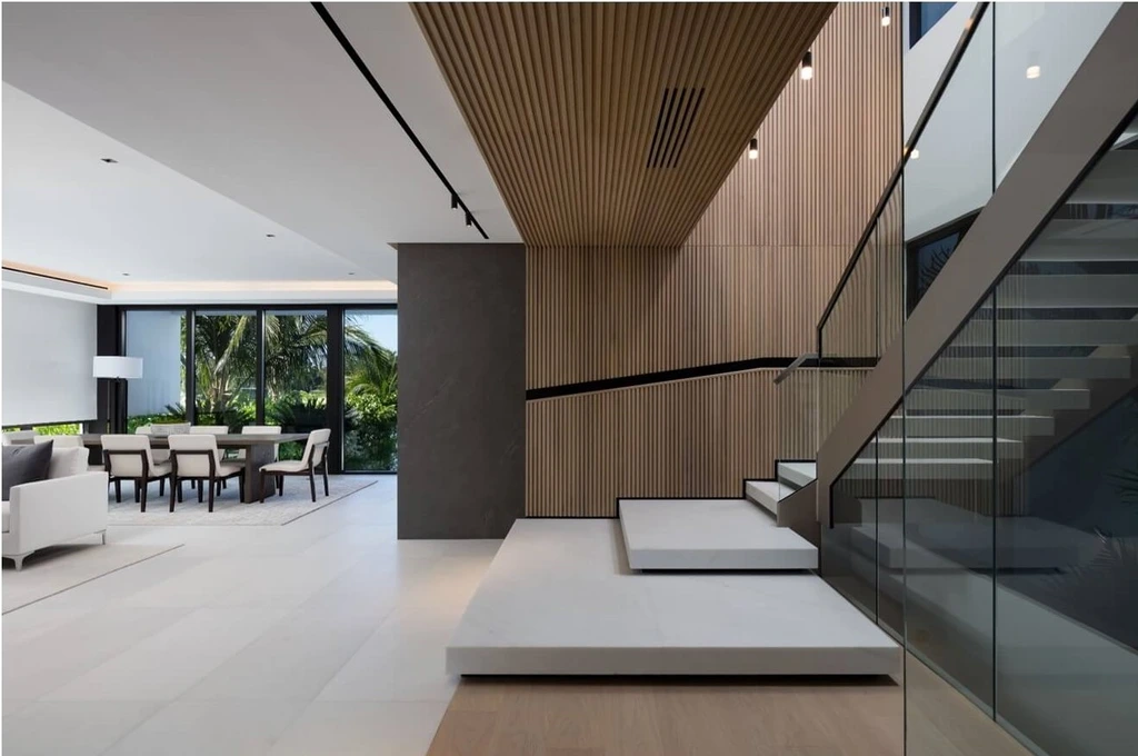 Casa Rivo Alto by Praxis Architecture, A Tropical Elevated Home on Biscayne Bay