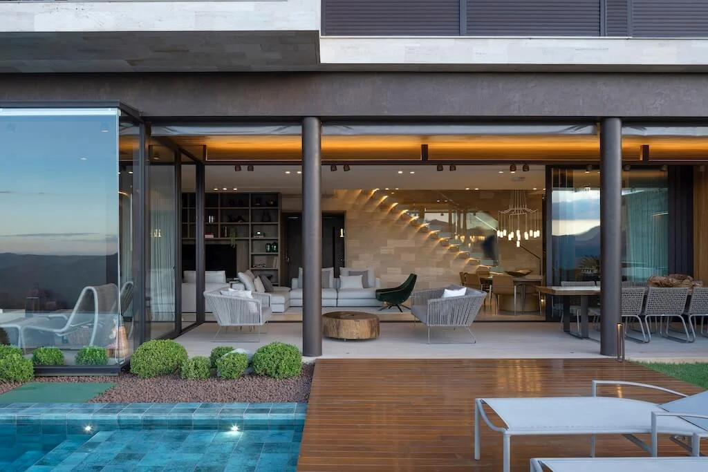 DR House by Leonardo Rotsen Arquitetura A Serene Mountain Retreat in Nova Lima 3