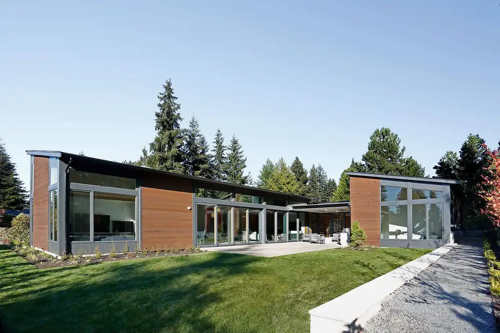 Eulberg Residence by Paul Michael Davis Architects A Modern Courtyard Sanctuary in Clyde Hill 6