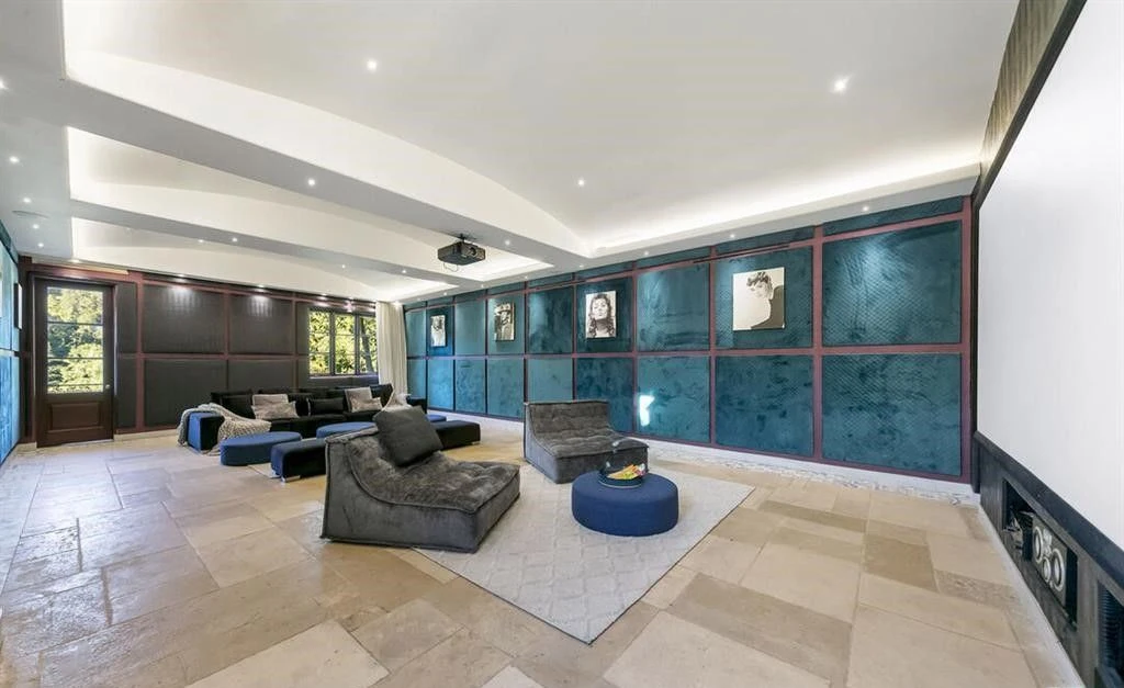 Exquisite 12.995M Villa at 2321 Castilian Dr Blends Timeless Design and Investment Power 6
