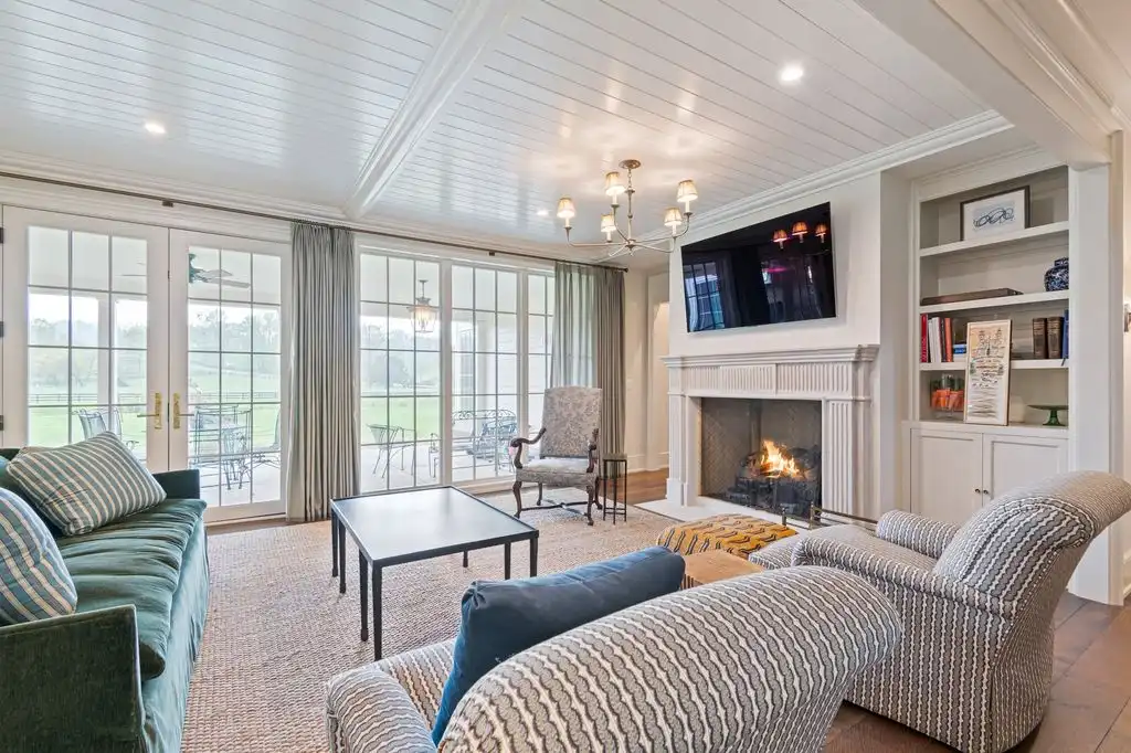 Extraordinary Home at 4535 Peytonsville Rd Tennessee Designed by Pfeffer Torode and Jason Arnold for 6997000 5
