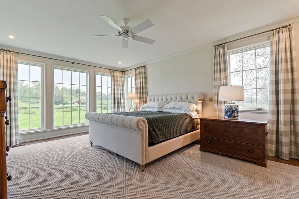 Extraordinary Home at 4535 Peytonsville Rd Tennessee Designed by Pfeffer Torode and Jason Arnold for 6997000 8
