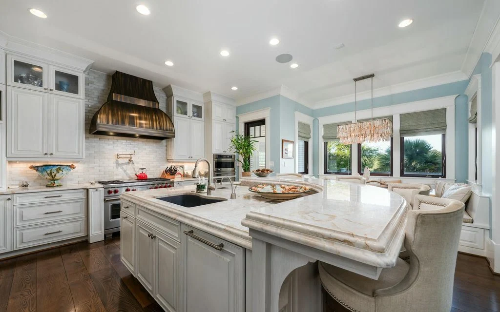 Luxury Awaits at 824 Inlet View Drive 8.5M Estate with Private Dock and Stunning Water Views 6