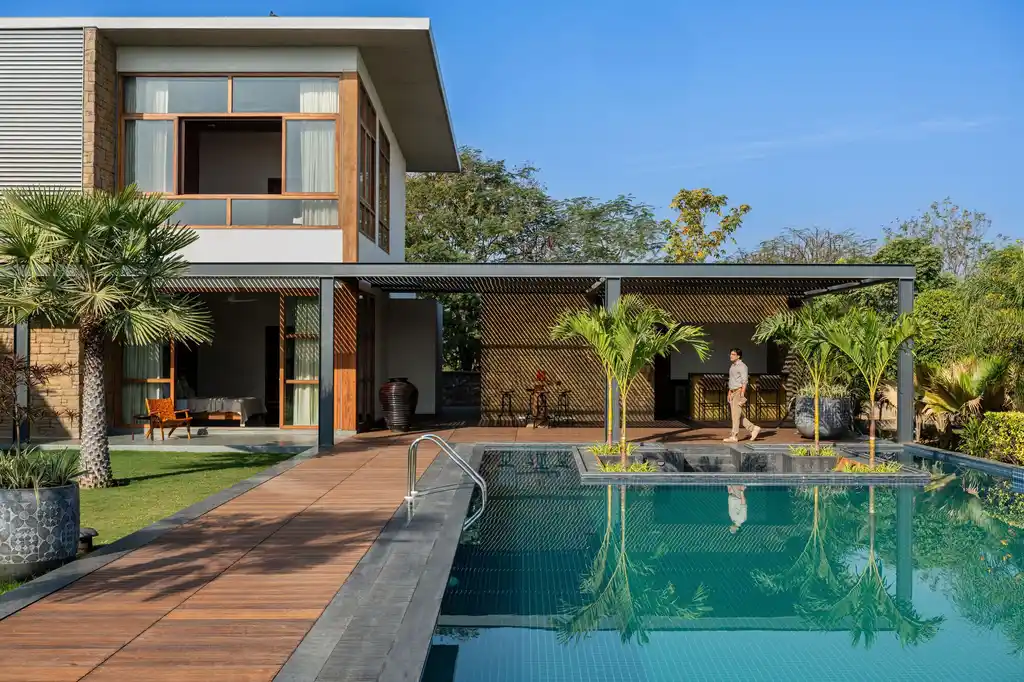 Nirmay Villa by The Grid Architects Reconnects Architecture with Nature in Ahmedabad 3