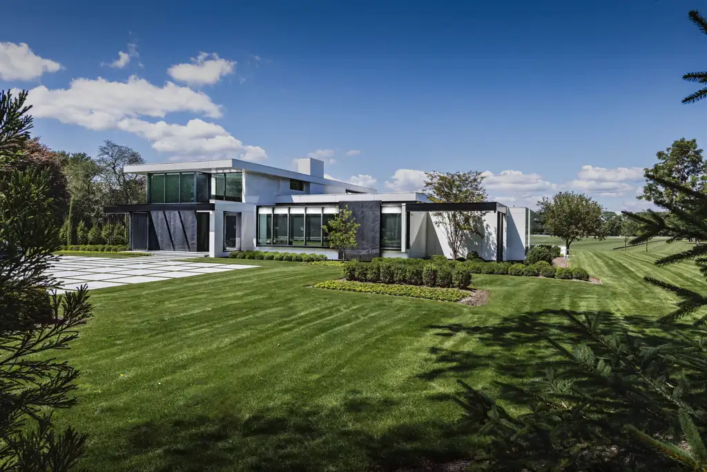 Quail Run House by Mojo Stumer Associates A Minimalist Marvel Where Nature Intertwines with Modern Geometry 2