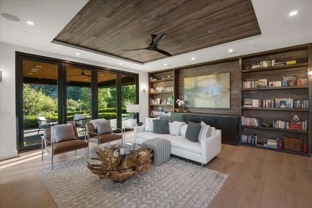 Ultra Modern Luxury Redefined 20078 Goetting Ct Lists for 19.5M in the Heart of Silicon Valley 8