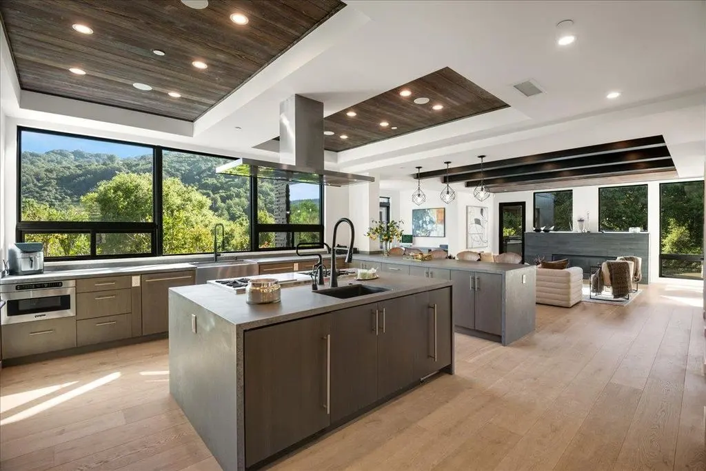Ultra Modern Luxury Redefined 20078 Goetting Ct Lists for 19.5M in the Heart of Silicon Valley 9