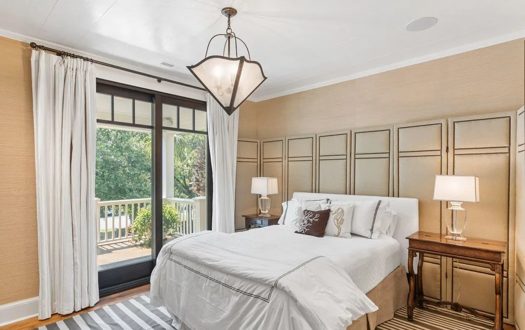 Unparalleled Coastal Luxury 2203 N Lumina Avenue Asks 16.1 Million in North Carolina Real Estate 8