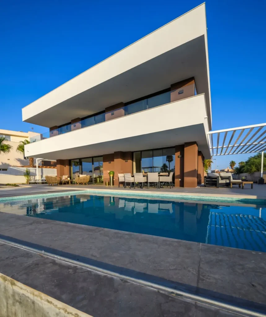 Villa by the water by Albasini & Berkhout Architecture SLP, Canal-Side Serenity in Murcia, Spain